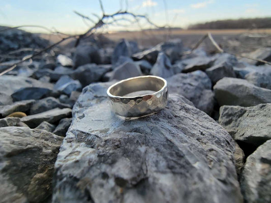 Hammered Ring Medium